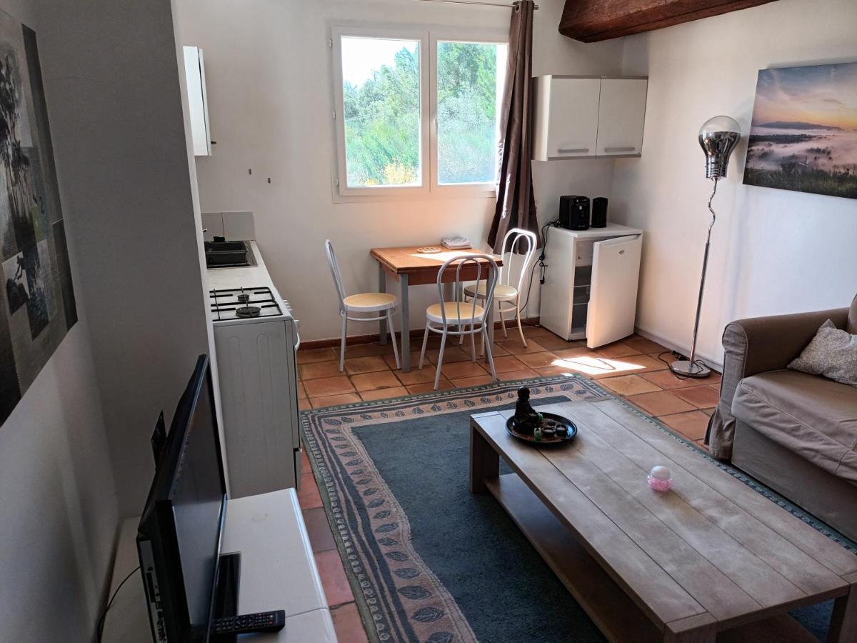 Chambres Tomate, Dans Maison Avec Petit Escalier A 6Km Du Festival De Piano De La Roque D'Antheron Rognes Eksteriør bilde