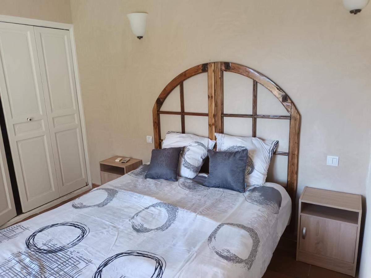 Chambres Tomate, Dans Maison Avec Petit Escalier A 6Km Du Festival De Piano De La Roque D'Antheron Rognes Eksteriør bilde